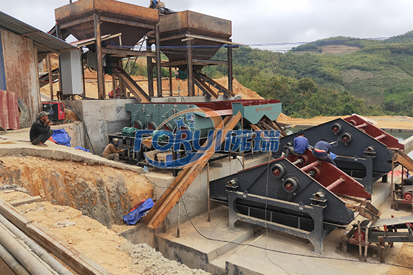 �½��ؾ�ʯ�x�V�F(xi��n)��(ch��ng)